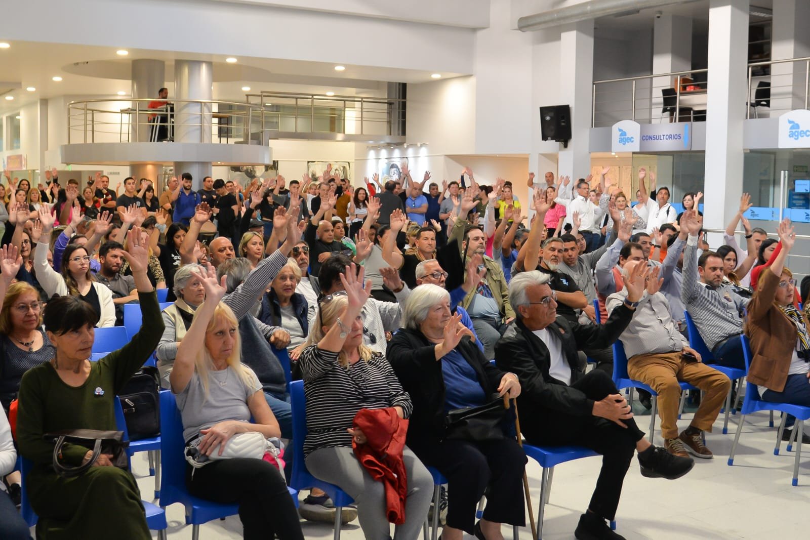 Asamblea Anual de Memoria y Balance de AGEC Córdoba Imagen Local