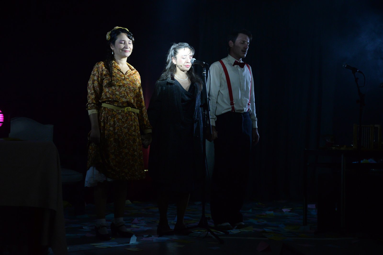 Obra de teatro “Radiohistorias Reales”